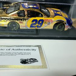 Kevin Harvick #29 GM 2001 Monte Carlo 24kt Gold Die-cast 