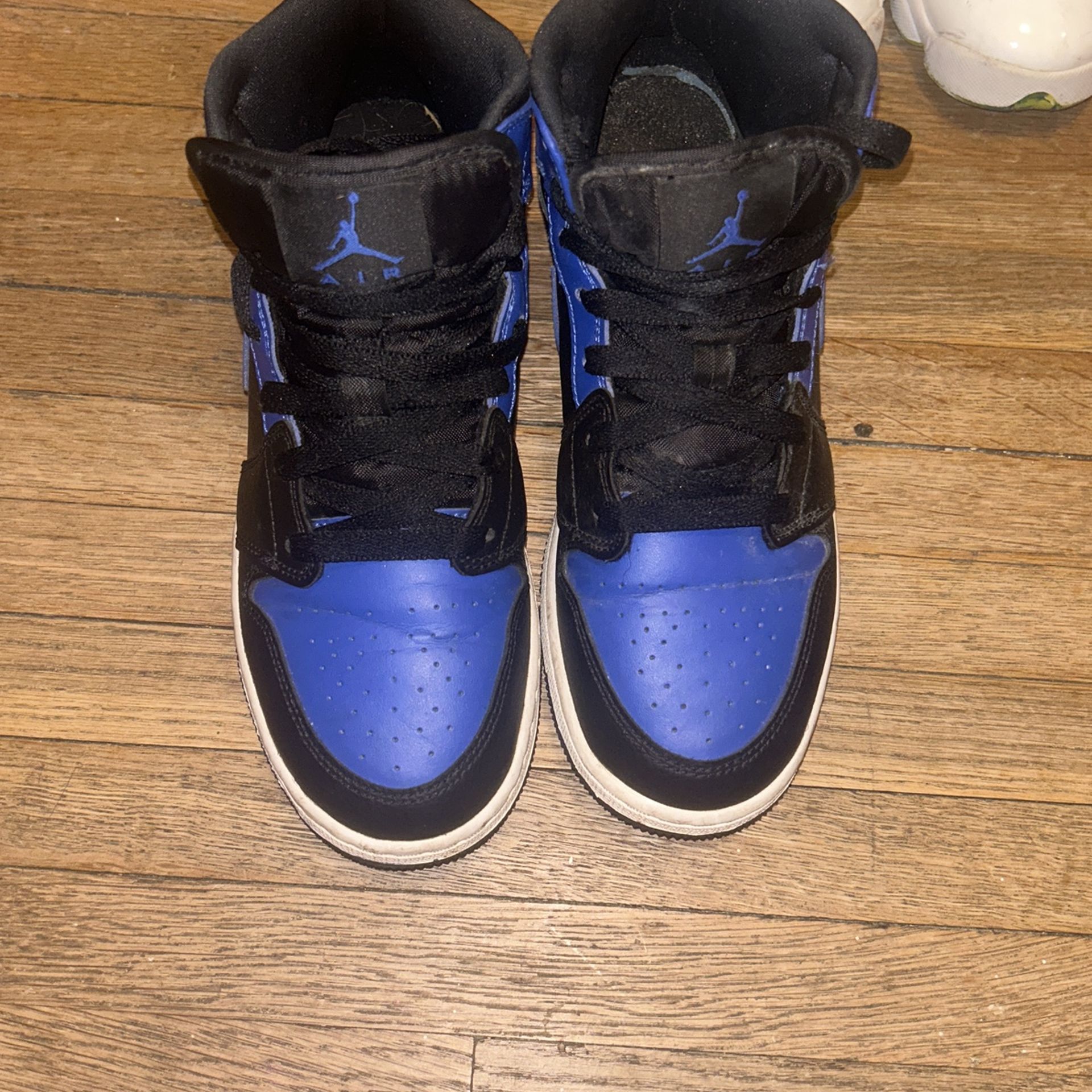 Jordan 1 Retro High Royal Blue