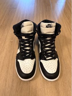 Nike Air Jordan 1 Retro High OG Black White Panda Size 9 - Authentic