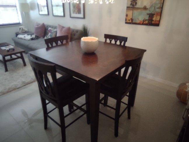 42" Bar Height Dining Table 