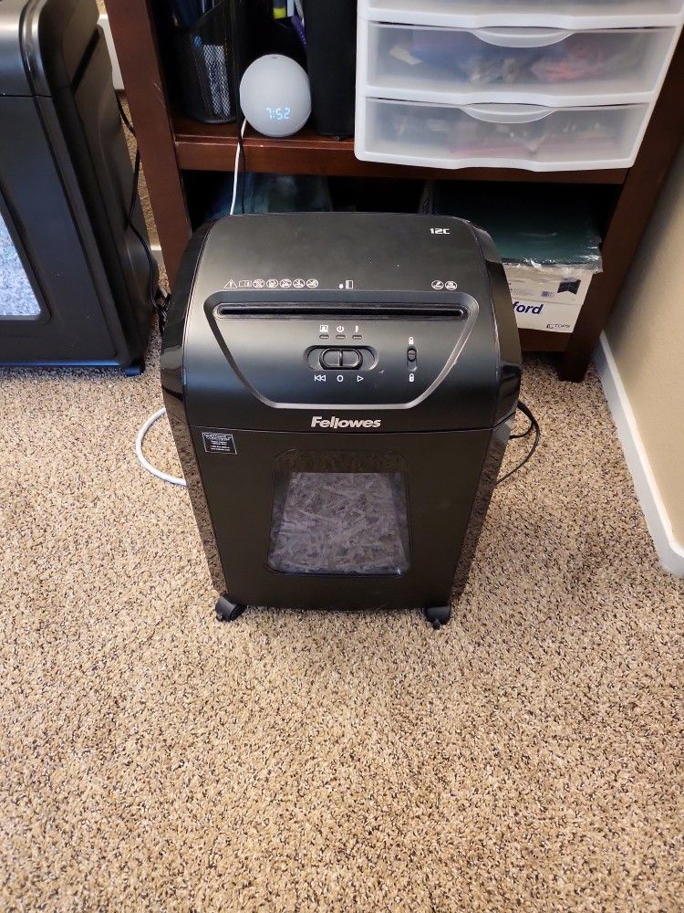 Paper Shredder - Fellowes 12C Crosscut Shredder