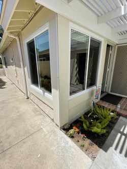 WINDOWS VINYL DOORS new and used LOE 366 TEMP GAS ARGON DOUBLE GLASS.  All windows in stock are also custom made.