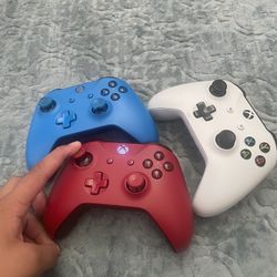 Xbox Controllers 