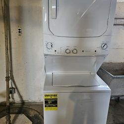 Stacked Washer/Dryer 