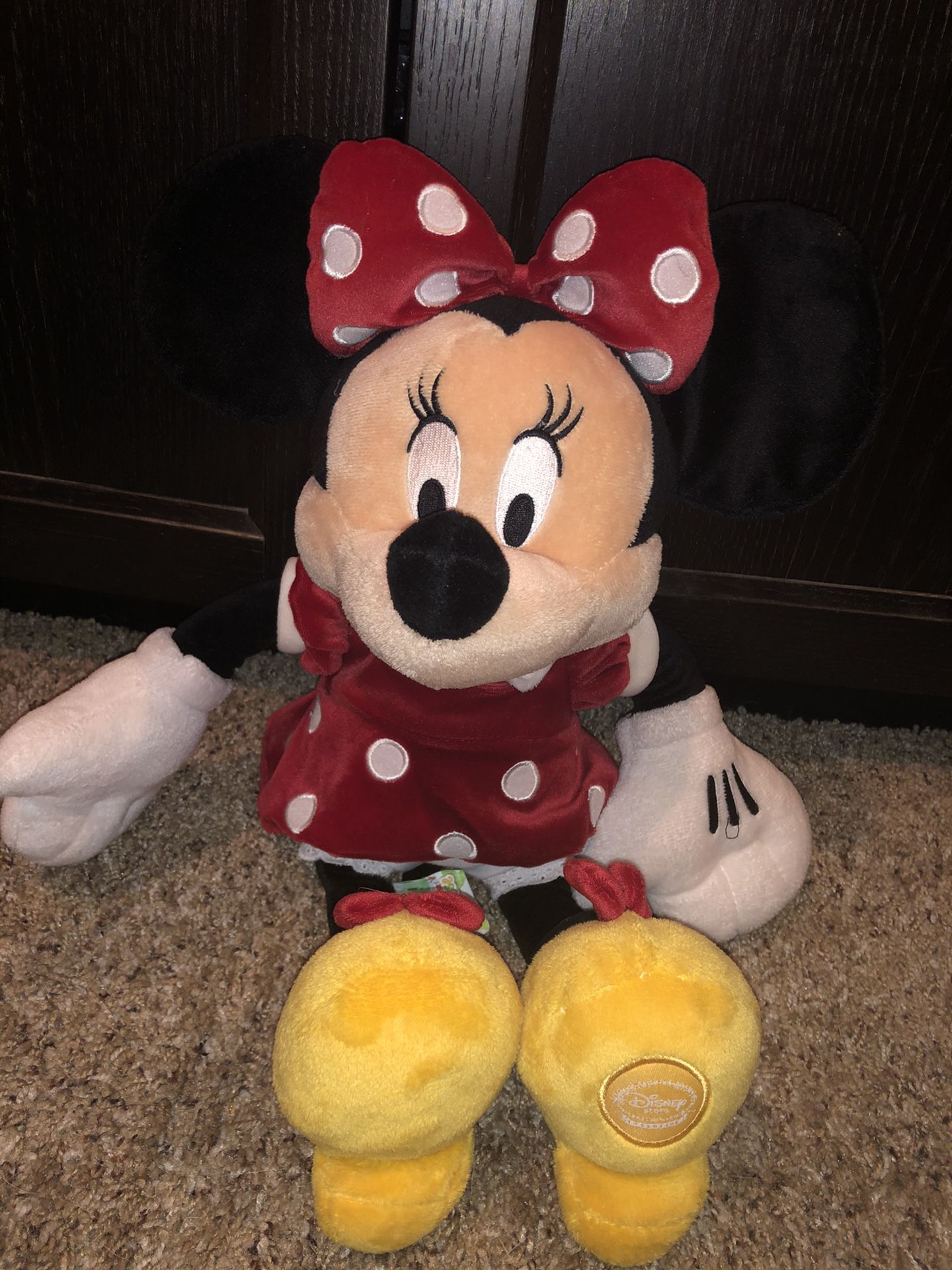 Disney Mickey Mouse Clubhouse / Disney Store 18” Minnie Mouse plush plushie doll