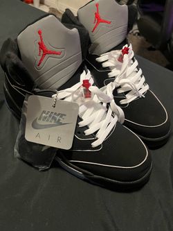 Jordan 5 black metallic siz 11