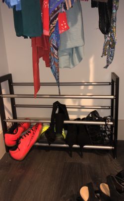 Shoe rack