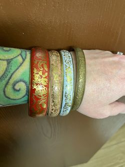 Rare Vintage 70’s Kashmiri Bangle Set - 4pc Red, Pale Coral, White and Brass Stack