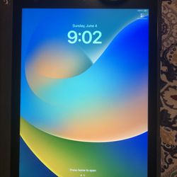 Apple iPad 5th Generation Unlocked Like New!