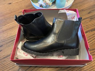 New Inbox Women’s Boots