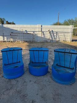 Horse feeders