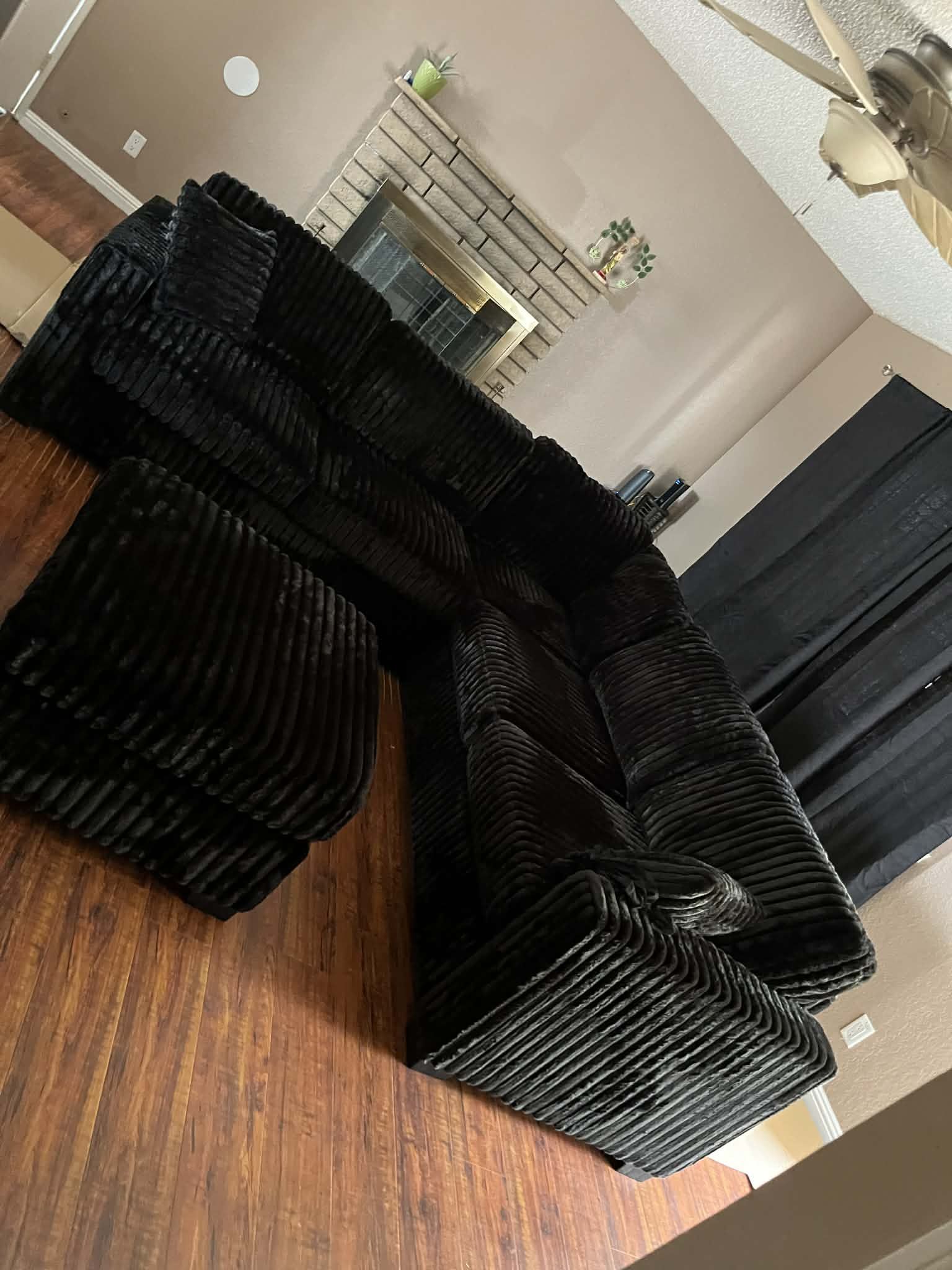 New Sectional Couch with Ottoman! Free Delivery 🚚!