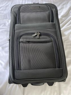 Kenneth Cole Carry On Luggage