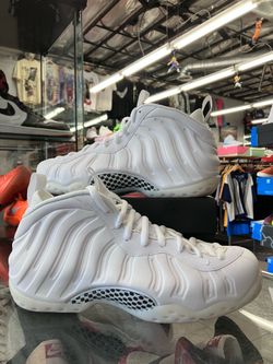 Nike Air Foamposite One Triple White