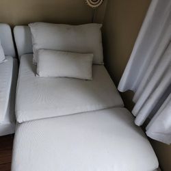 Chaise Lounge Chairs