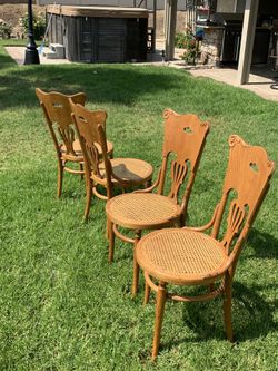 Cane Chair 70 Years Old 4 chair 