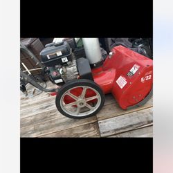 Snowbkower Big Almost 8 Hp