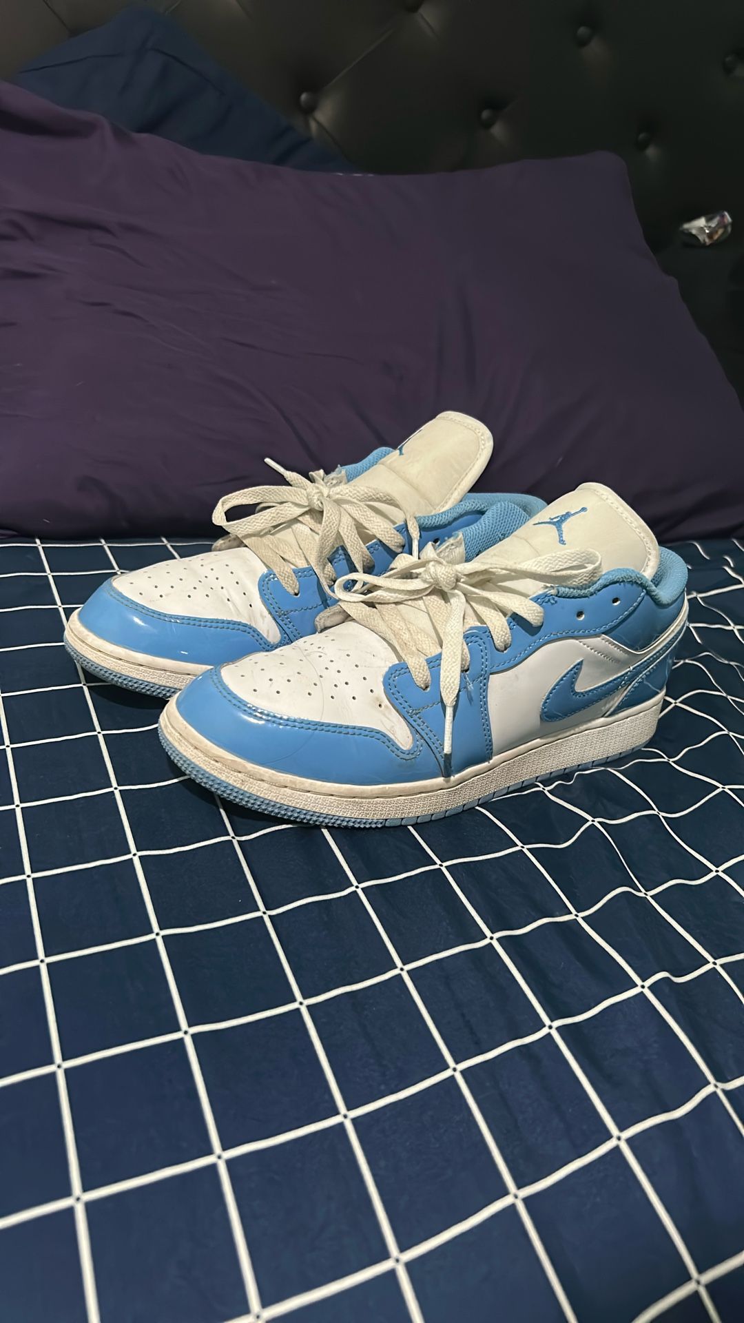 Jordan 1 Low UNC