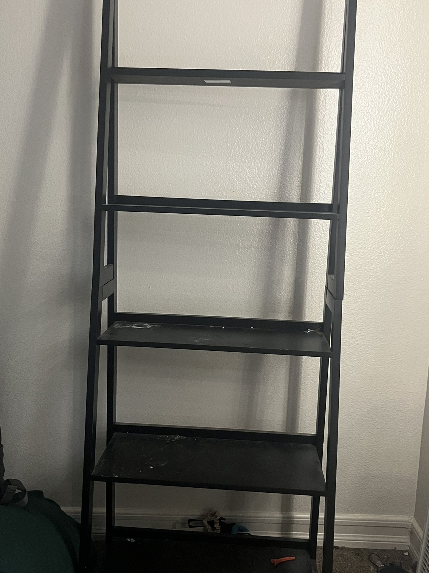 Free Amazon 5 Tier Bookshelf