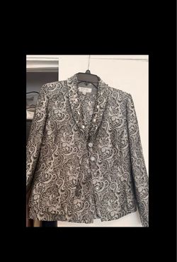 Tahari 2 -Piece Dress Suit Size 6