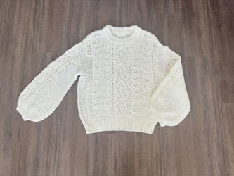 Line & Dot women’s Sweater