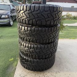 4 35x12.50r20 Toyo rt tires r20 6lug 35s Chevy tires ram tires llantas r20 