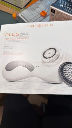 Clarisonic Plus Sonic Skin Cleansing System