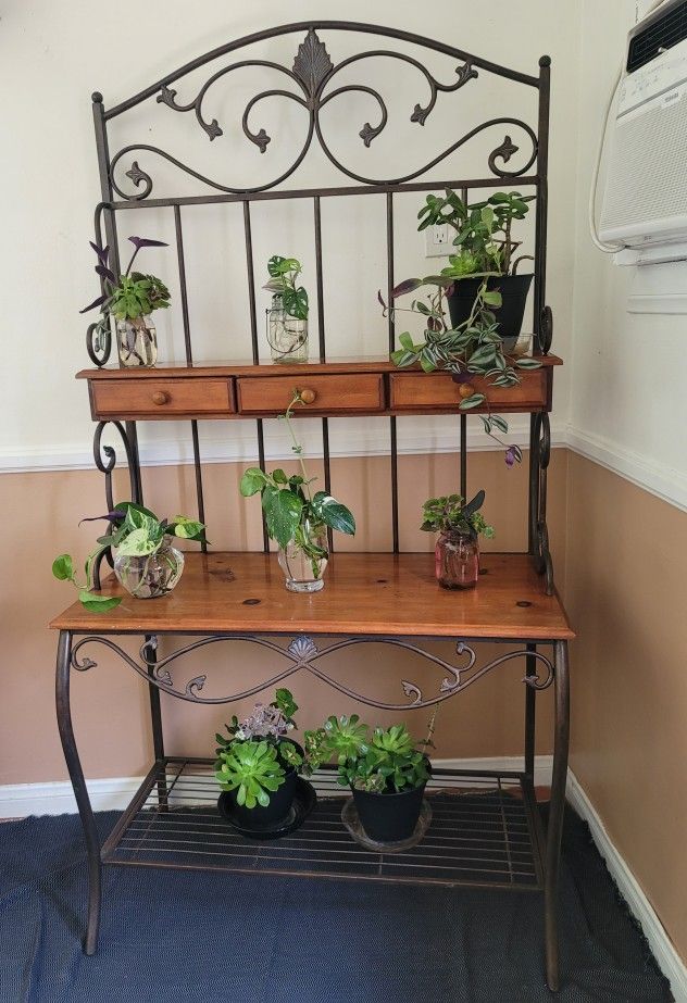 Metal And Wood Bakers Rack.