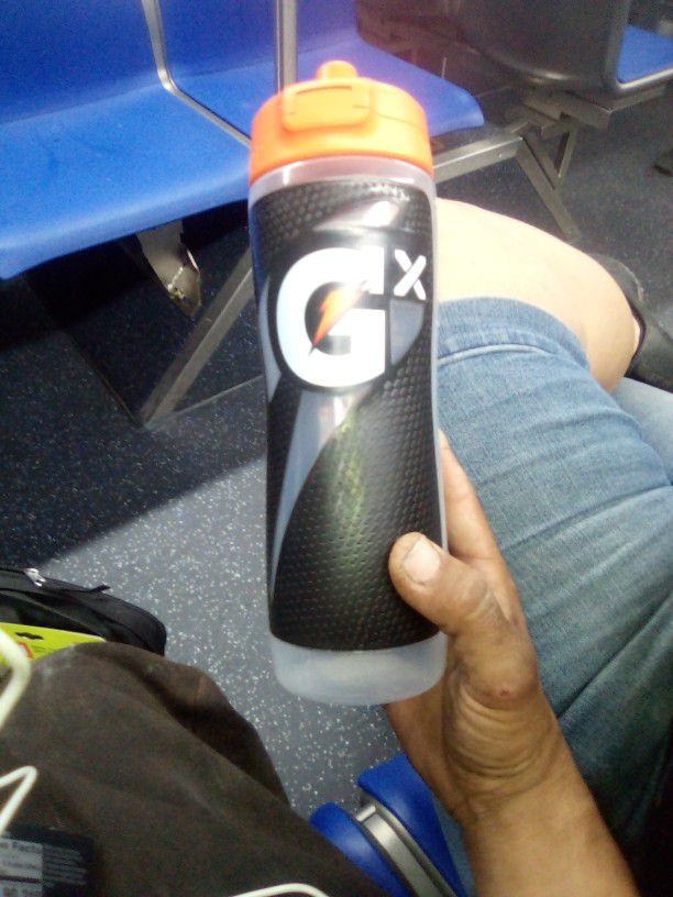 Gatorade Bottle With Gatorade Pods 
