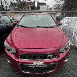 Chevrolet Sonic 1.4 Turbo 