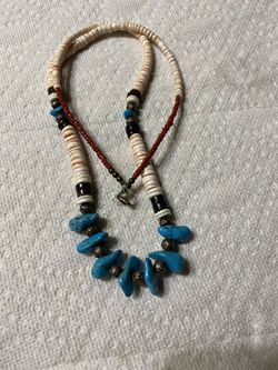 Nice neckle navajo