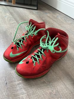 Nike LeBron Christmas 10