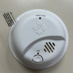 First Alert BRK SM100 Hardwired Smoke Alarm with Battery Backup.  