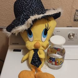 Nanco Looney Tunes Tweety Bird Huge Plushie And  Juicer Container With Lid