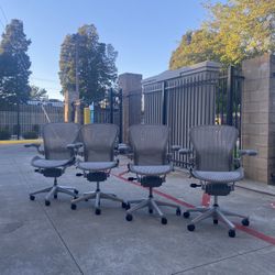 🎄Herman Miller Classic Aeron Size B And C🎁