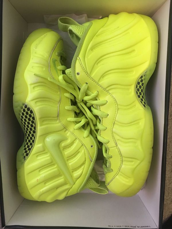 Nike “Volt” Foamposites for Sale in Fayetteville, NC - OfferUp