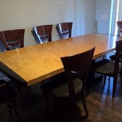 free table and chairs