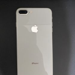 iPhone 8 Plus