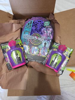 New Monster High Skulltimate Secrets And Mini Potion Bottles Surprise Christmas Gifts Dolls Toys NIB