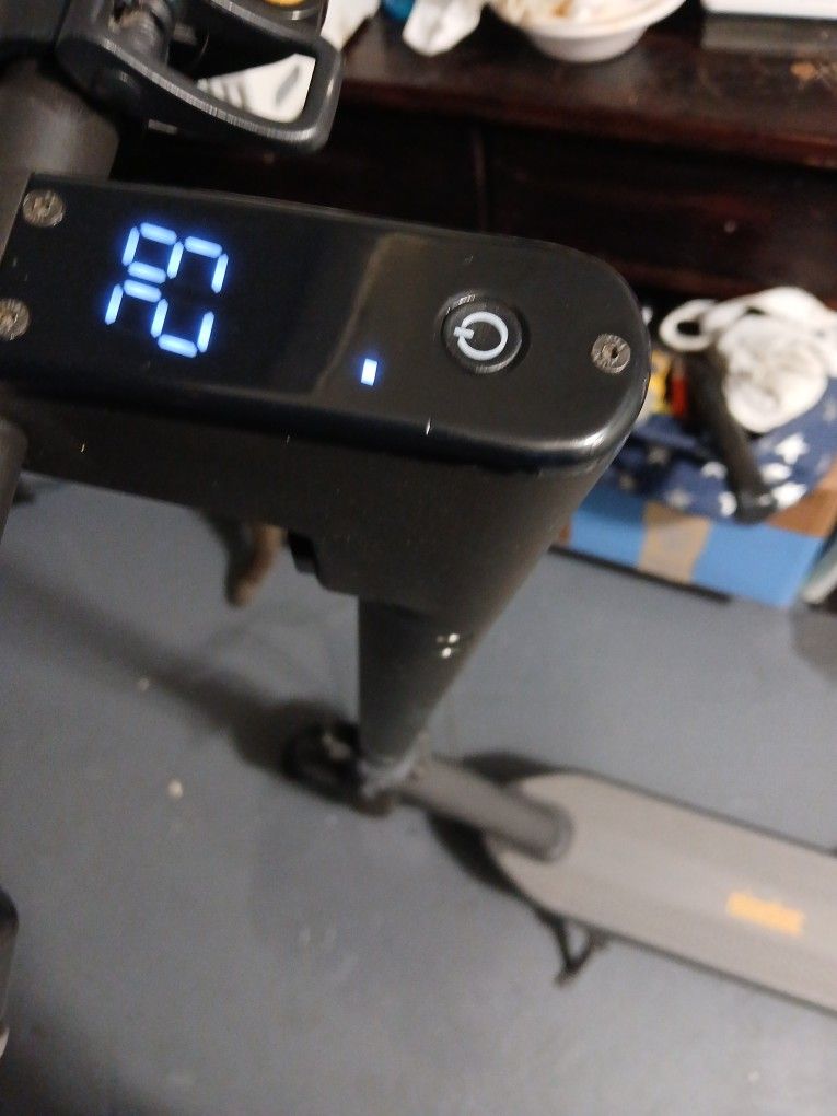 Ninebot Runs And Got A Charger 