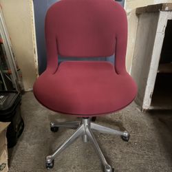 Herman Miller Ergonomic Desk Chair – Armless – Like New