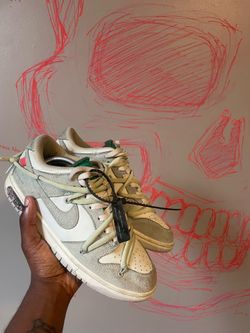 🟠Med (Personally) Custom off white dunks size 10 • R