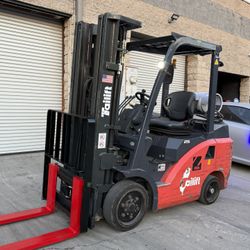 2019 Propane Forklift Tailift by Nissan