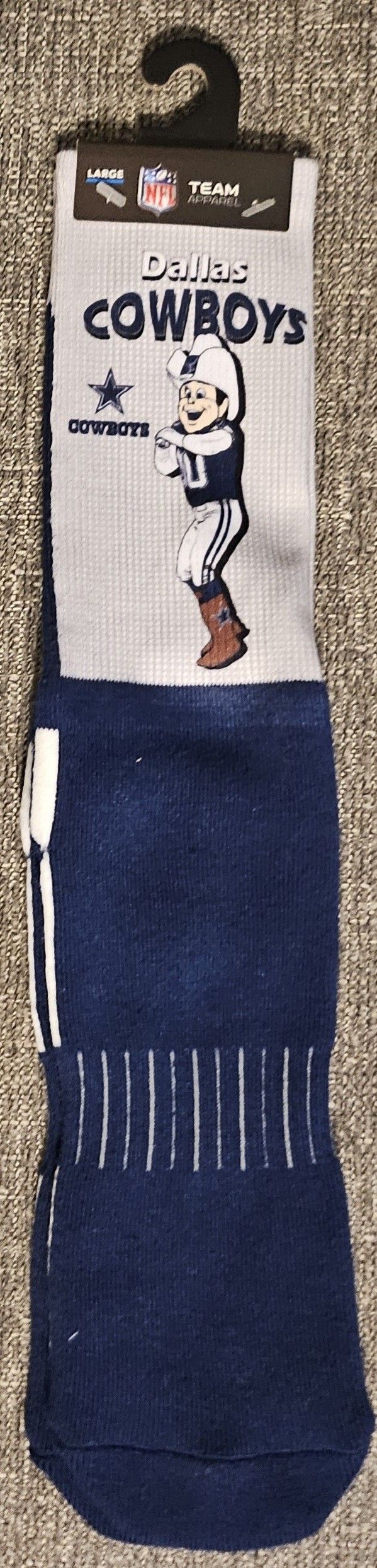 Dallas Cowboys Official NFL Men's Lrg (10-13) Socks