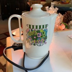 Vintage Maruka Minamiyama Seitosho Japan Ceramic Electric Teapot- In Excellent Condition In Working Order - Such A Cool Piece 