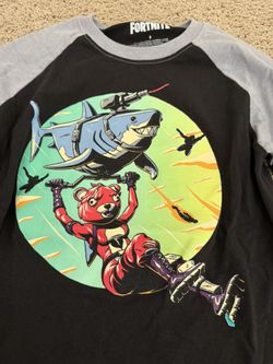 Fortnite Size 8 Long Sleeve Shirt