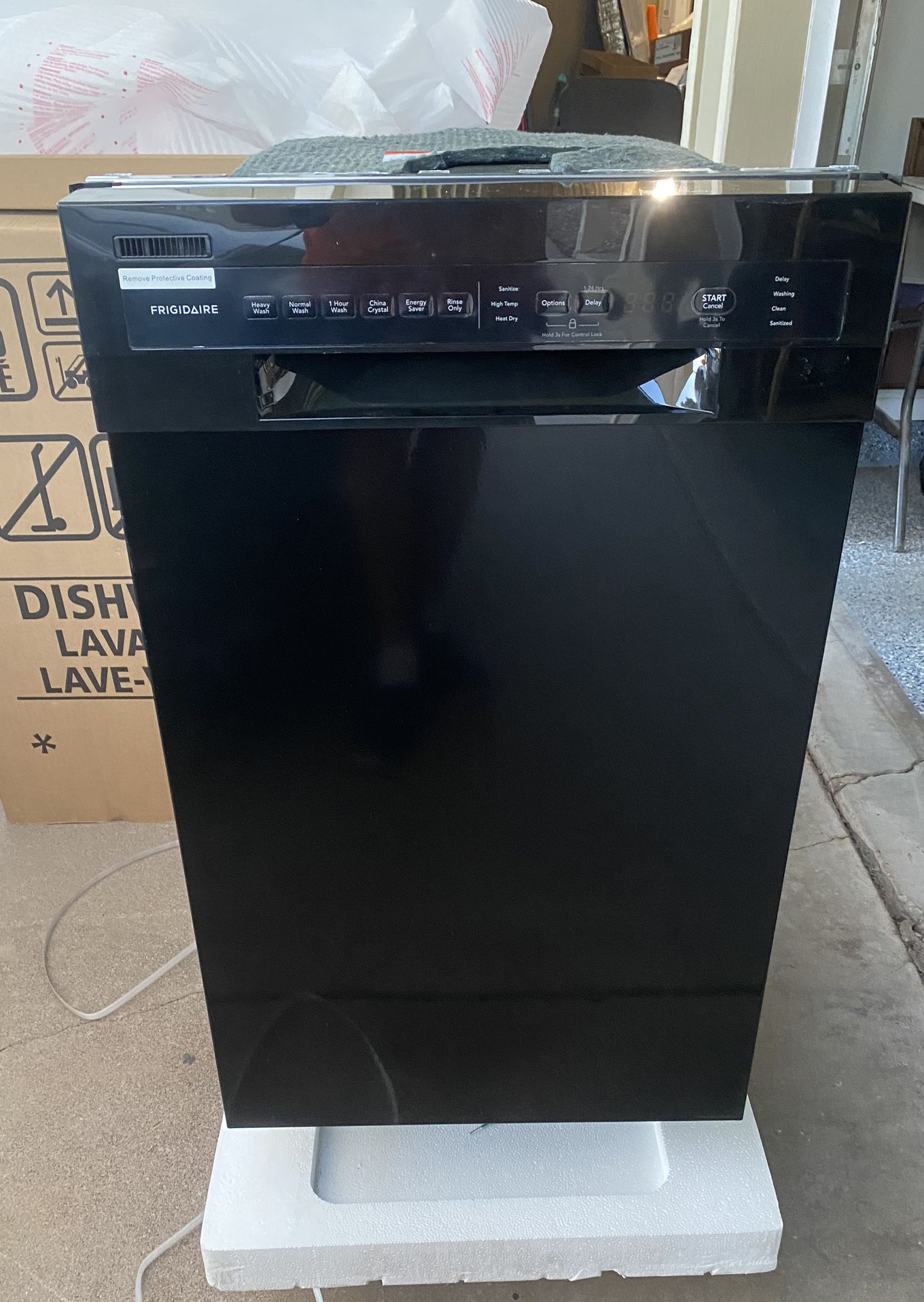 Contractor  Special  ***BRAND NEW*** Frigidaire 18 in. ADA Compact Front Control Dishwasher