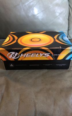 Girls New Heelys Sz 1 youth