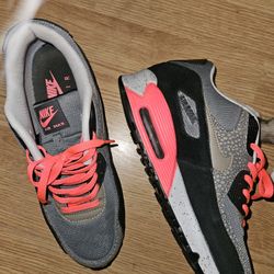 NIKE AIR MAX 90 MEN'S SIZE 10 Like New