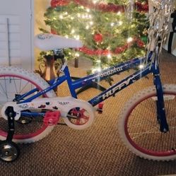 New Huffy Girls Sea Star 18" Bicycle